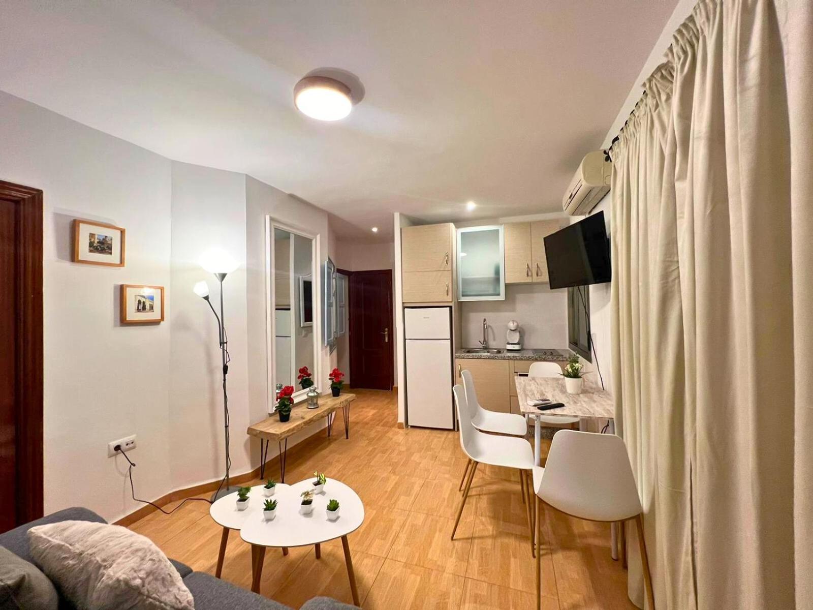 La Luz De San Eloy Apartment Кордоба Екстериор снимка